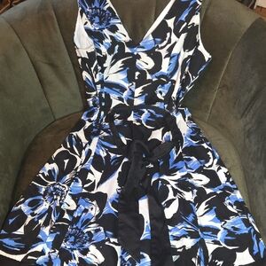 Jessica Howard Blue and Black Floral Dress